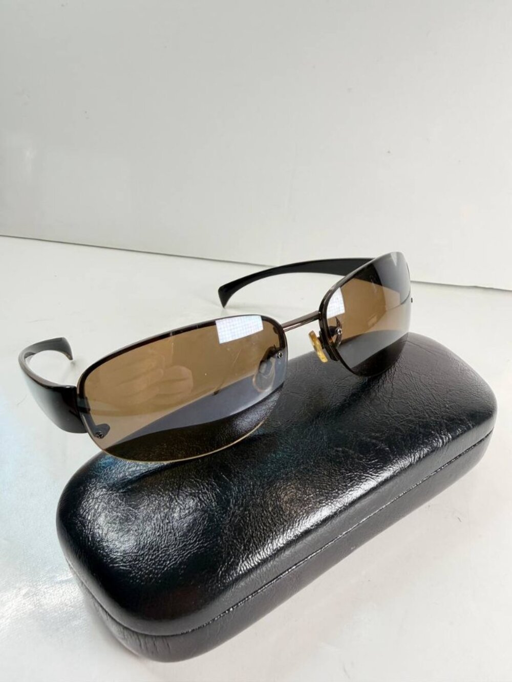 Alfred Sung Sunglasses – Minimalist Design – Lightweight & Stylish